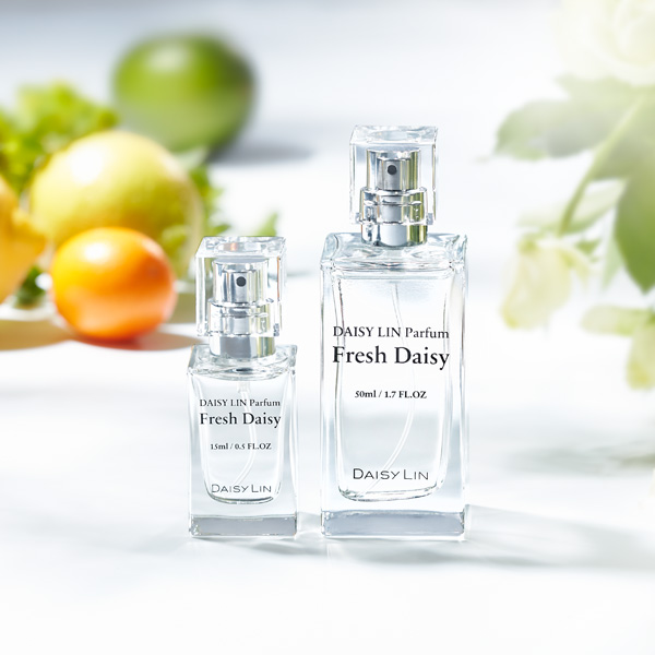 DAISY LIN | Official website and Online Boutique / 新作