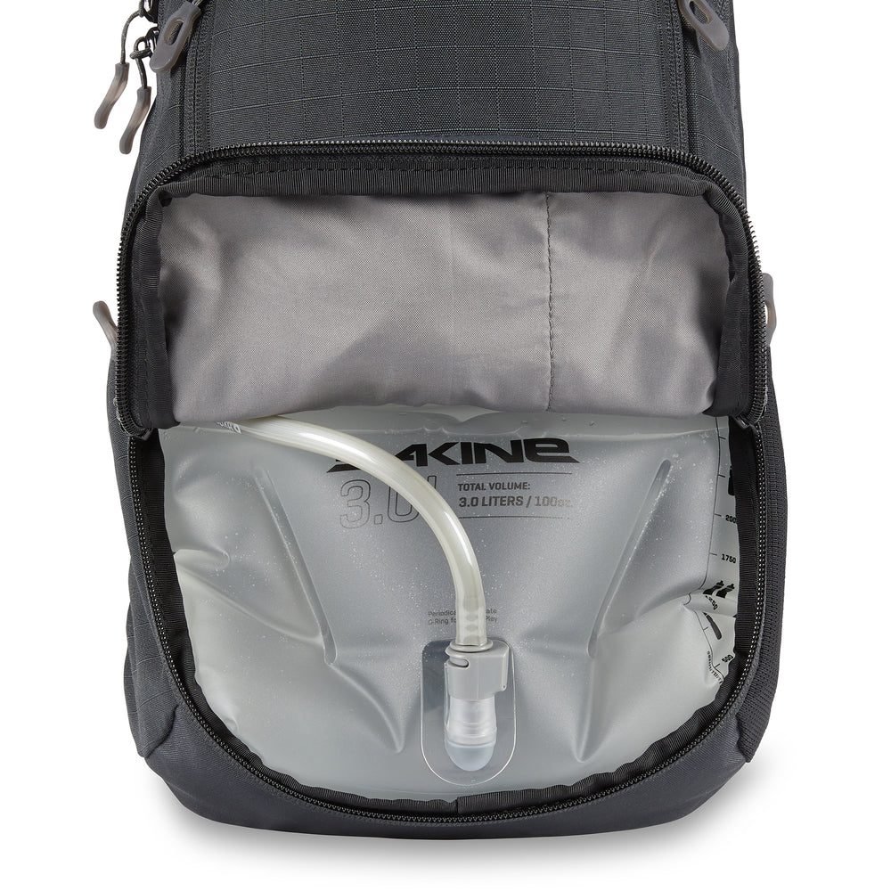 Syncline Backpack 12L - Black – Dakine
