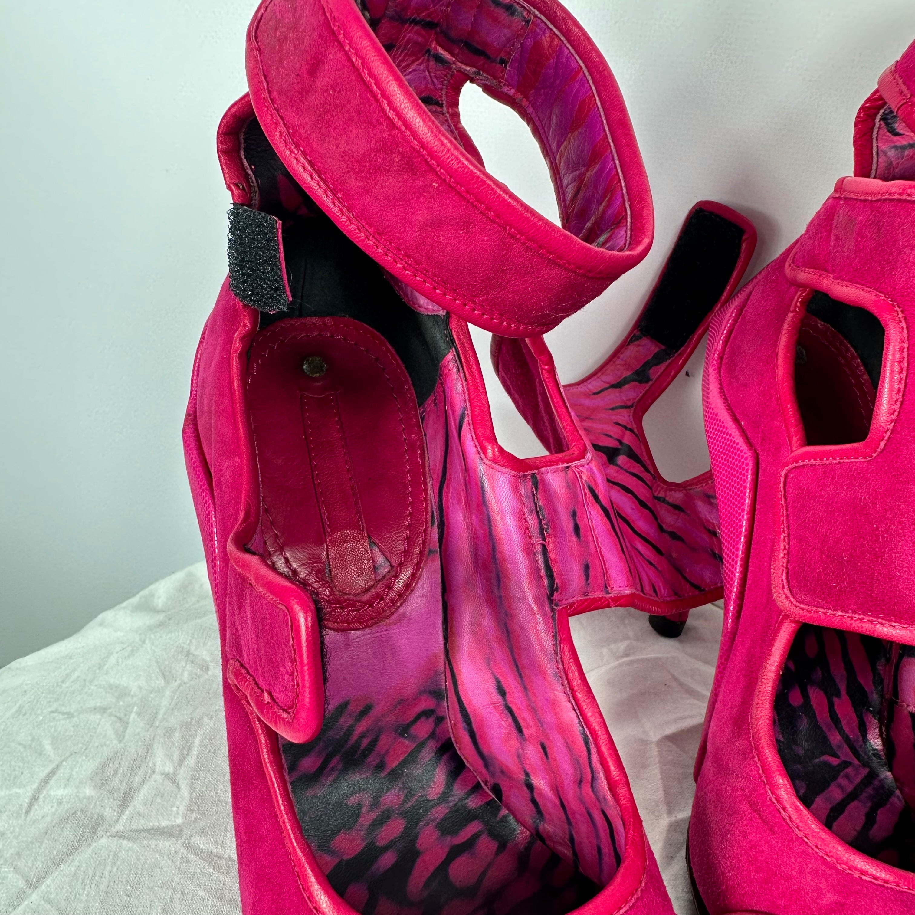 Celine FW2008 Pink Heels 37 – darina`s garms