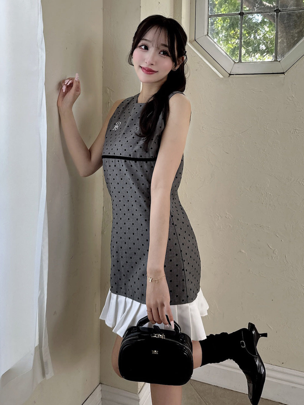 フロッキードットノースリミニワンピース – Darich (ダーリッチ)