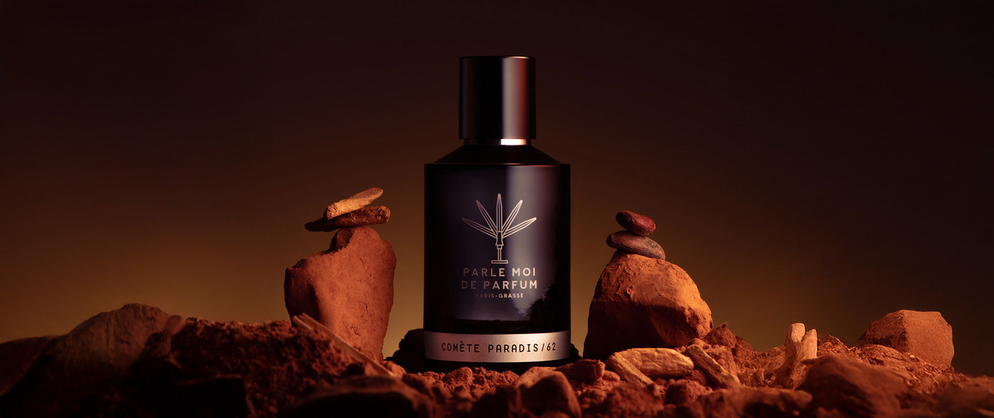 The science of luxury perfumes by Parle moi de Parfum. – Das