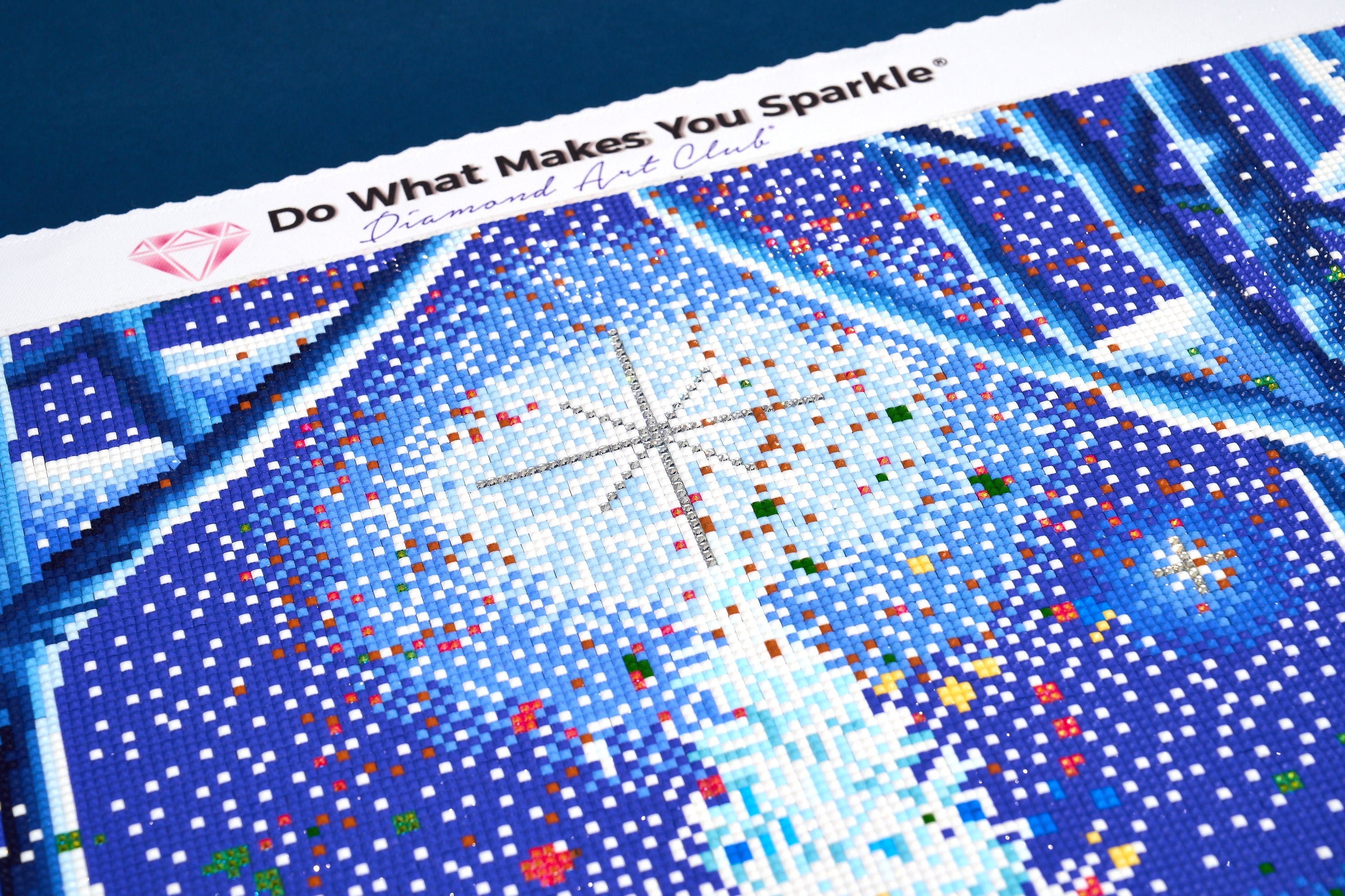 Holiday Tree of Sparkles – Diamond Art Club