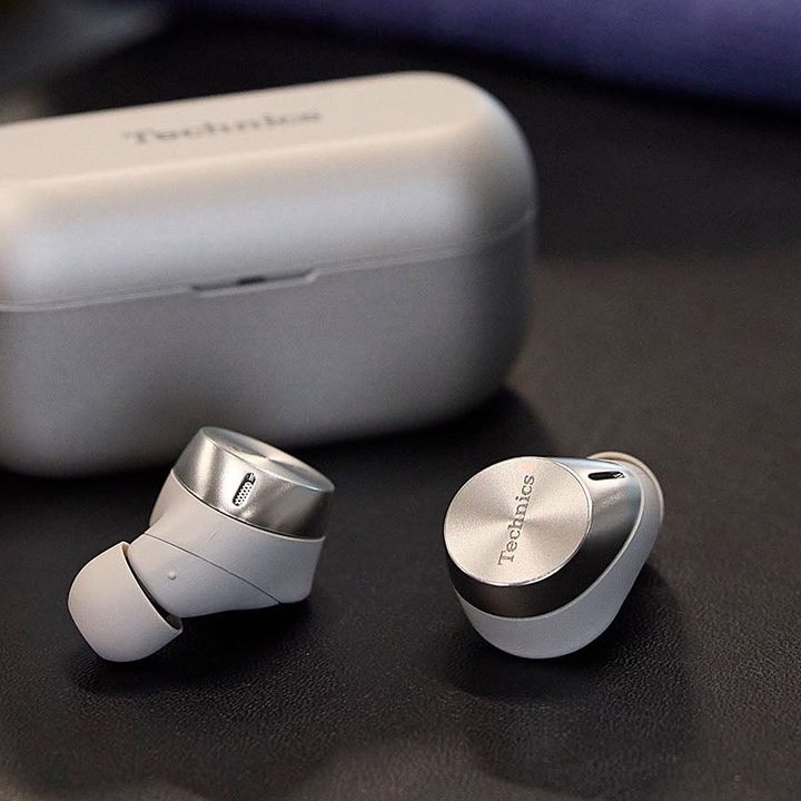 Technics' new wireless earbuds let you connect three devices at