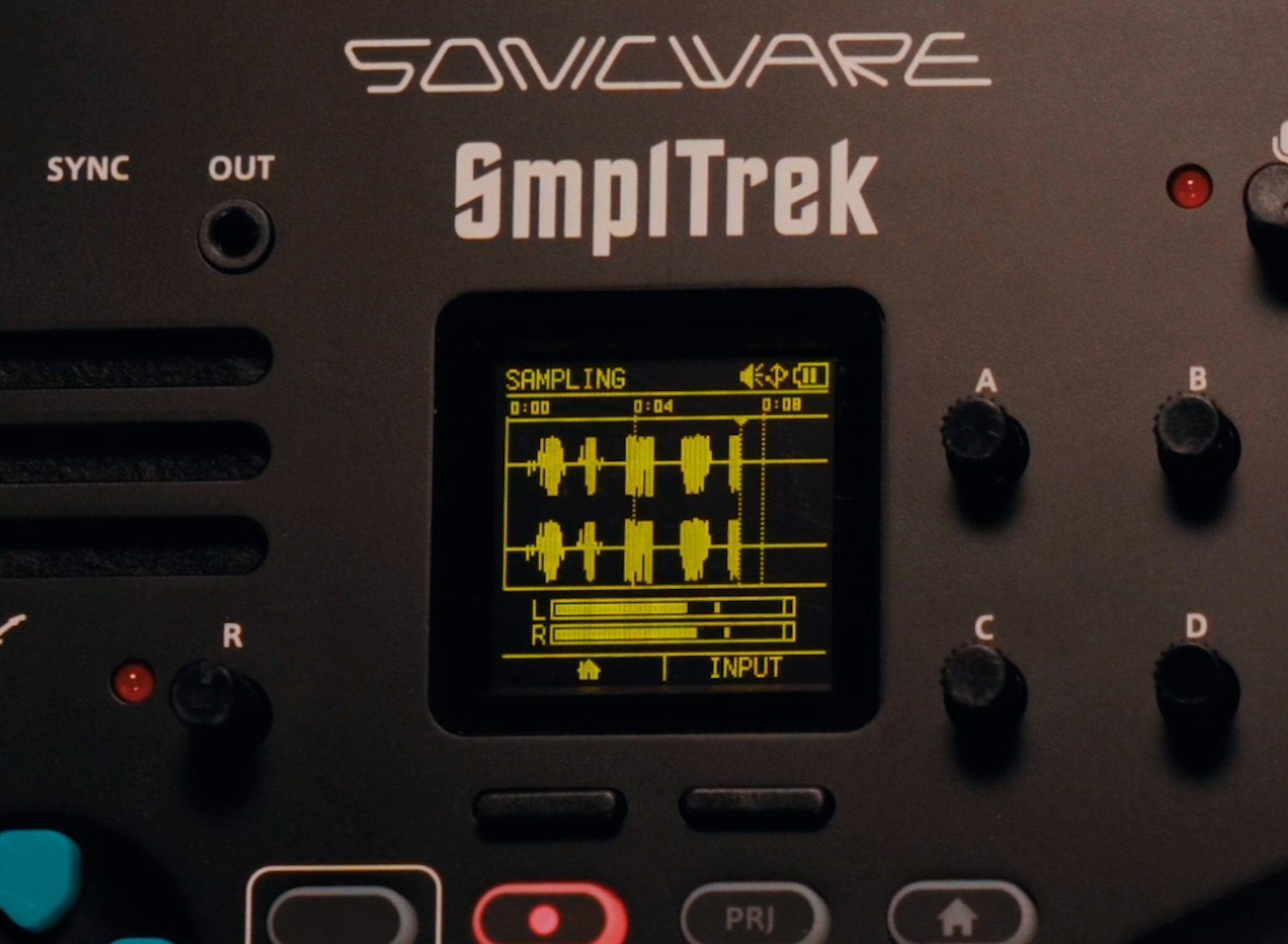 ゲームボーイ風小型サンプラー!?多機能な作曲ガジェット、SmplTrekが