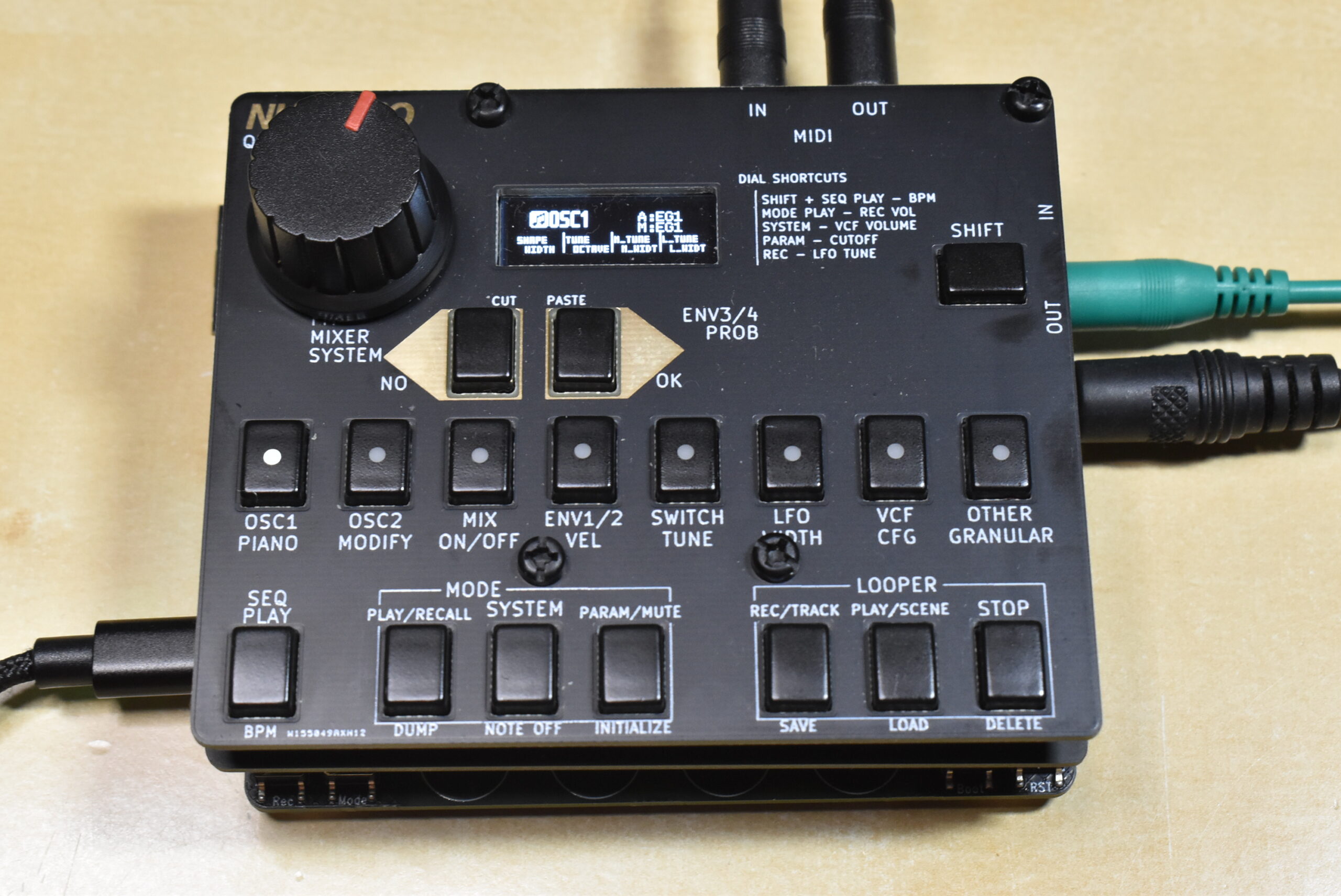 実使用 直筆サイン入り BAR 01 翼端板 J.ヴィルヌーヴ R.ゾンタ 【公式