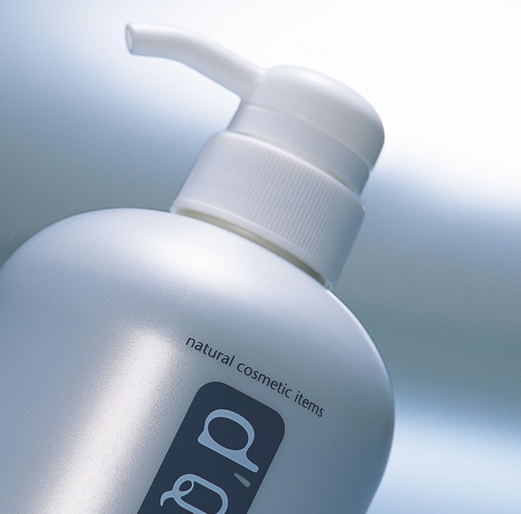 ナチュラルシャンプー 600ml｜ディケム