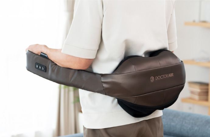 3Dネックマッサージャープレミアム MN-05 | ドクターエア（DOCTORAIR