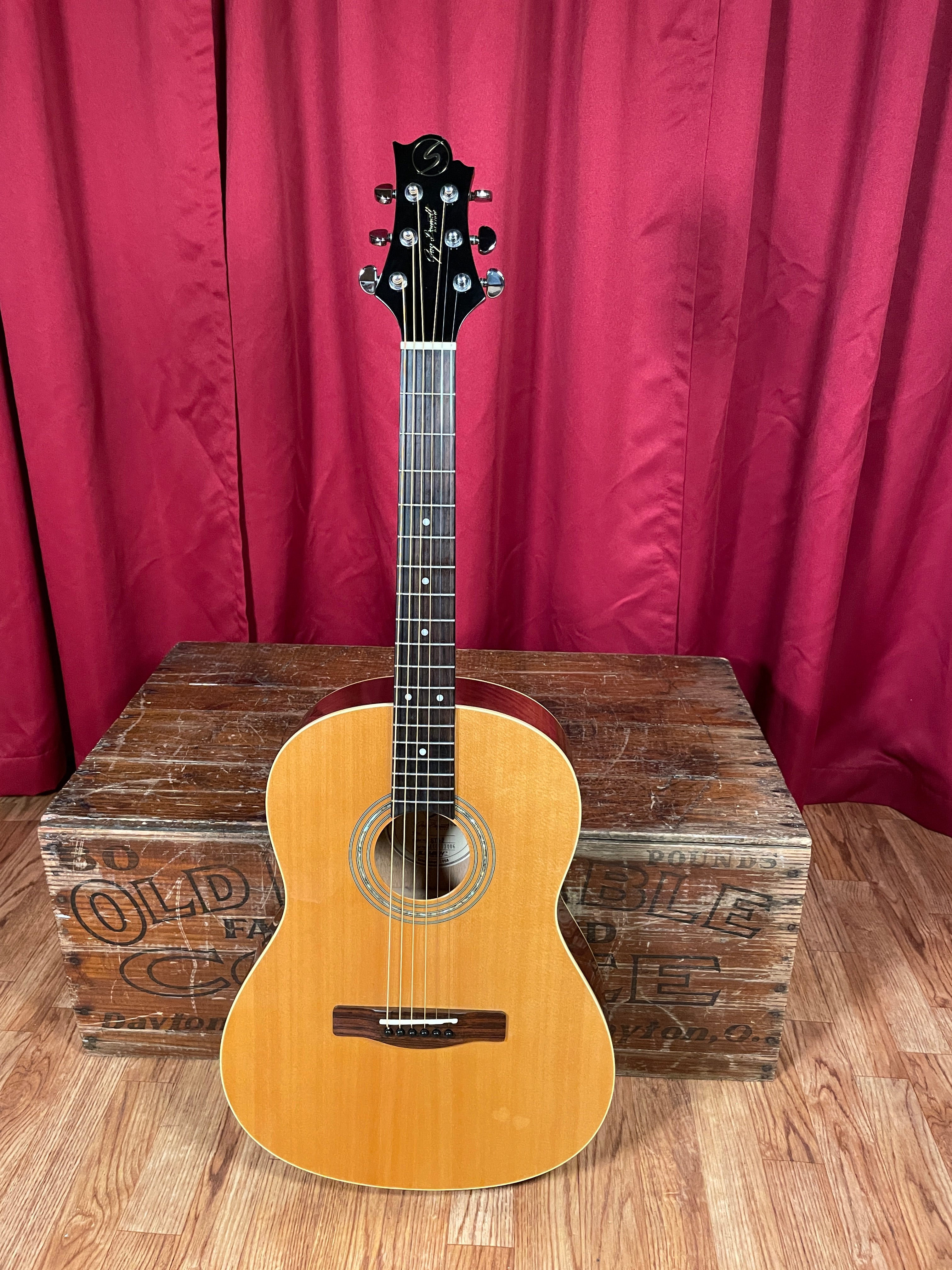 Samick Greg Bennett Design ST9-2 Folk 3/4 Scale Acoustic Guitar