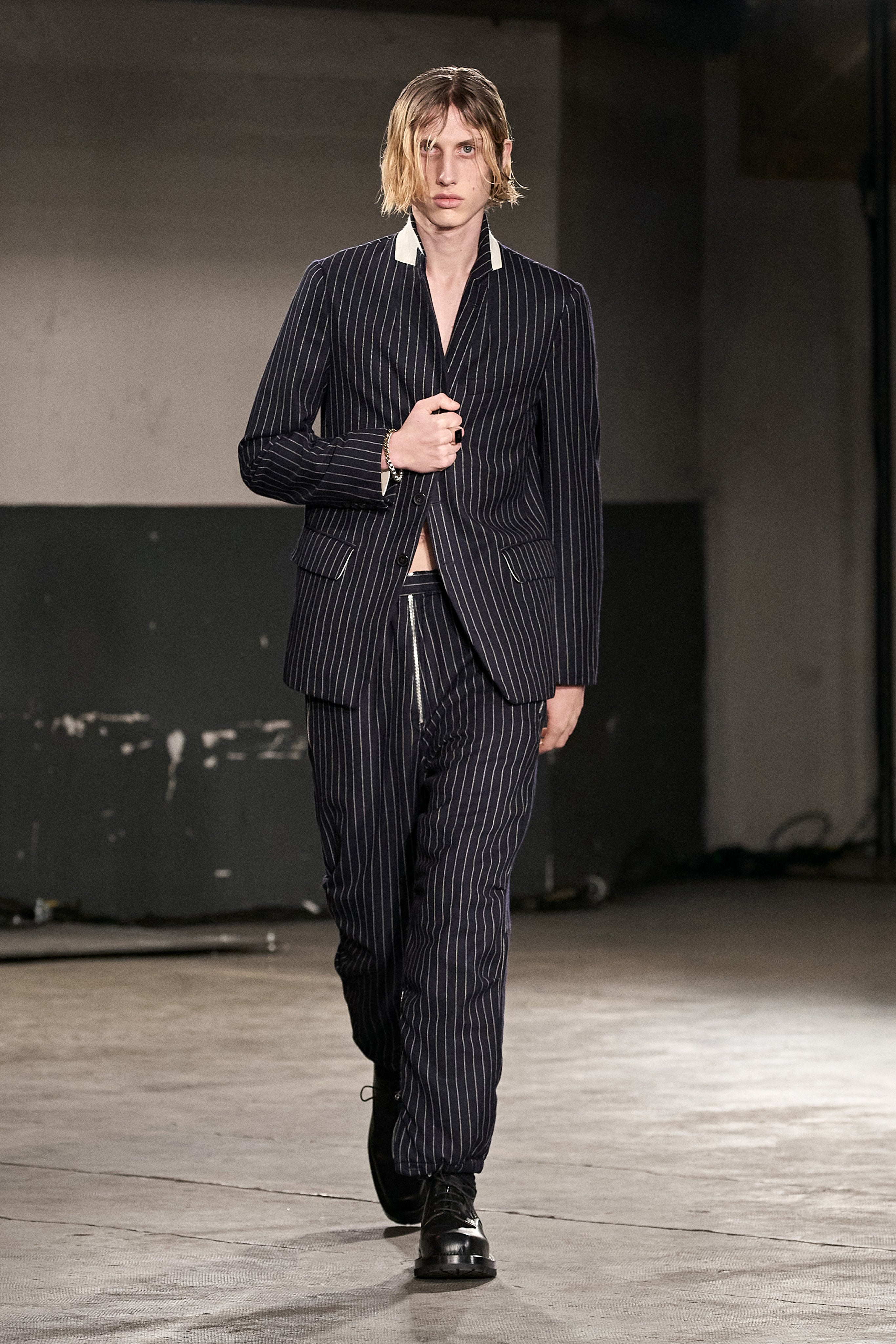 Show AW 23 Men | Dries Van Noten