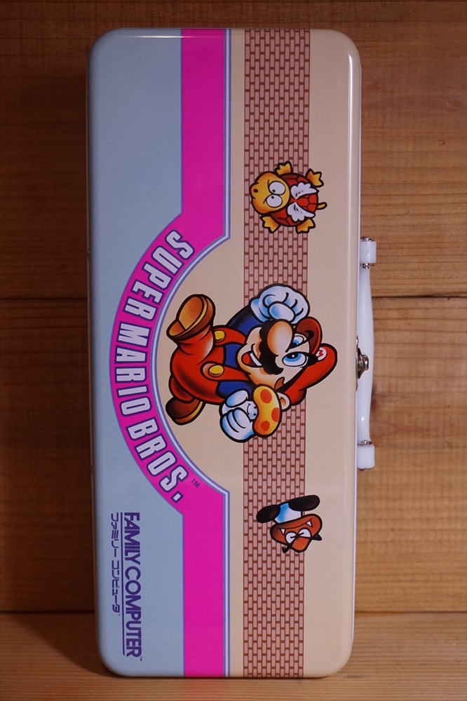 スーパーマリオ ファミコンソフト収納ケース - DRODD