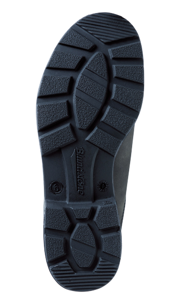 ブランドストーン」らしさ全開！ 万全の撥水加工と快適さが同居する