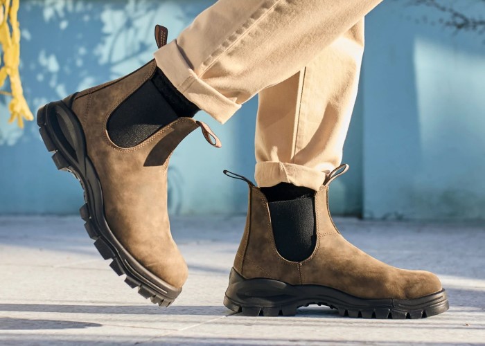 大人はそろそろ脱スニーカー！】その手始めに防水レザーの“ブランド