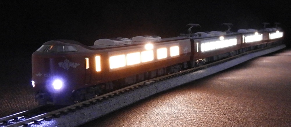 KATO鉄道模型オンラインショッピング 273系「やくも」4両セット 室内灯
