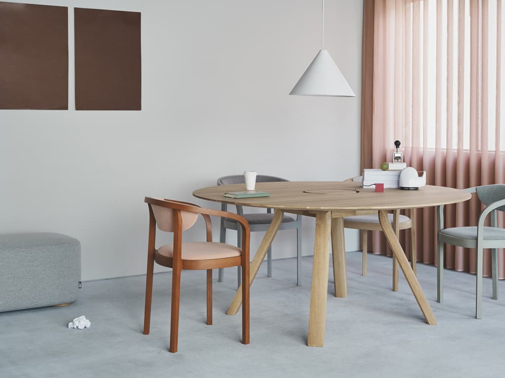 カリモクニュースタンダード展示|ファニチャー小栗