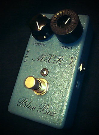 MXR Blue Box」オクターブファズをレビュー | 魔法の箱研究所