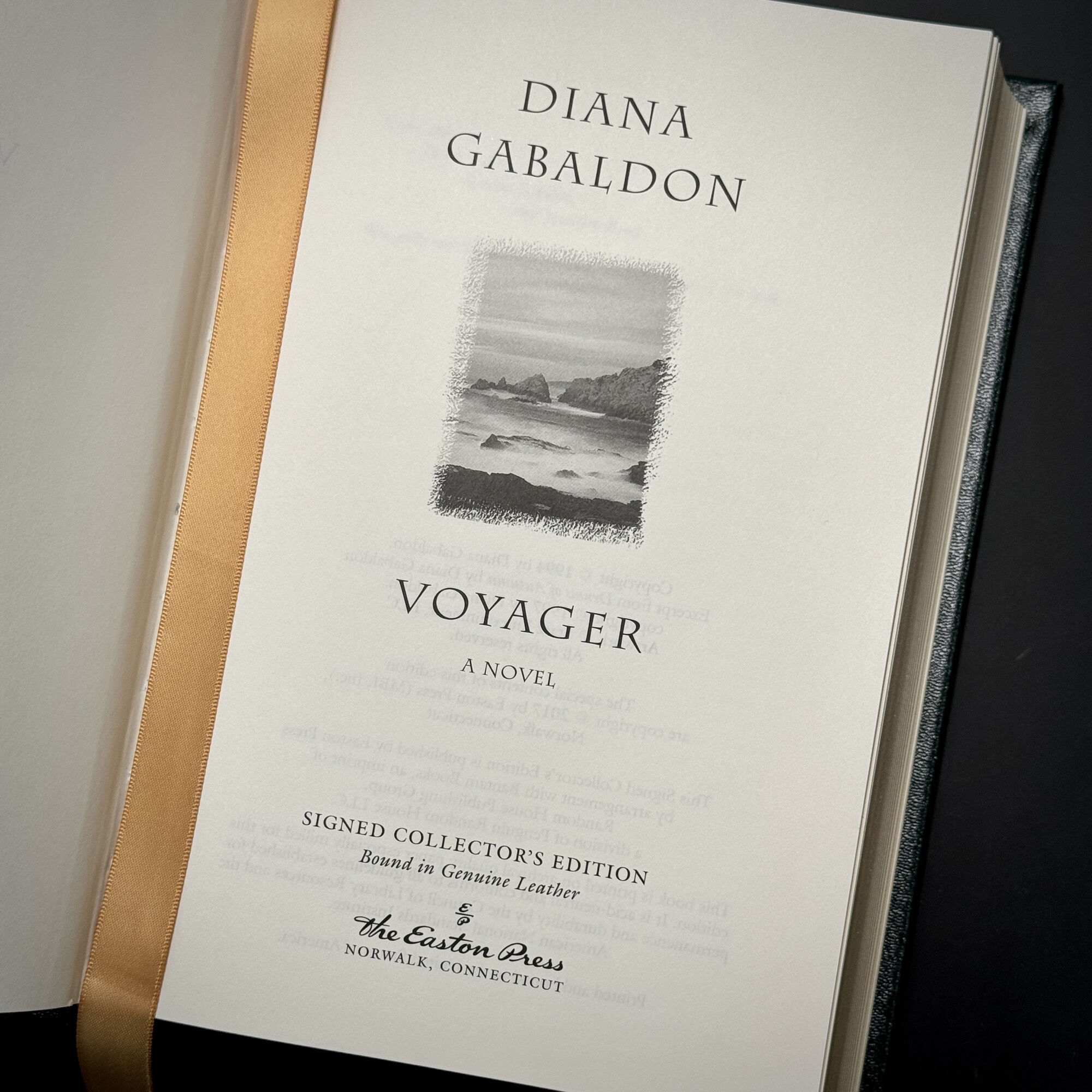 Diana Gabaldon's Voyager, Signed Edition