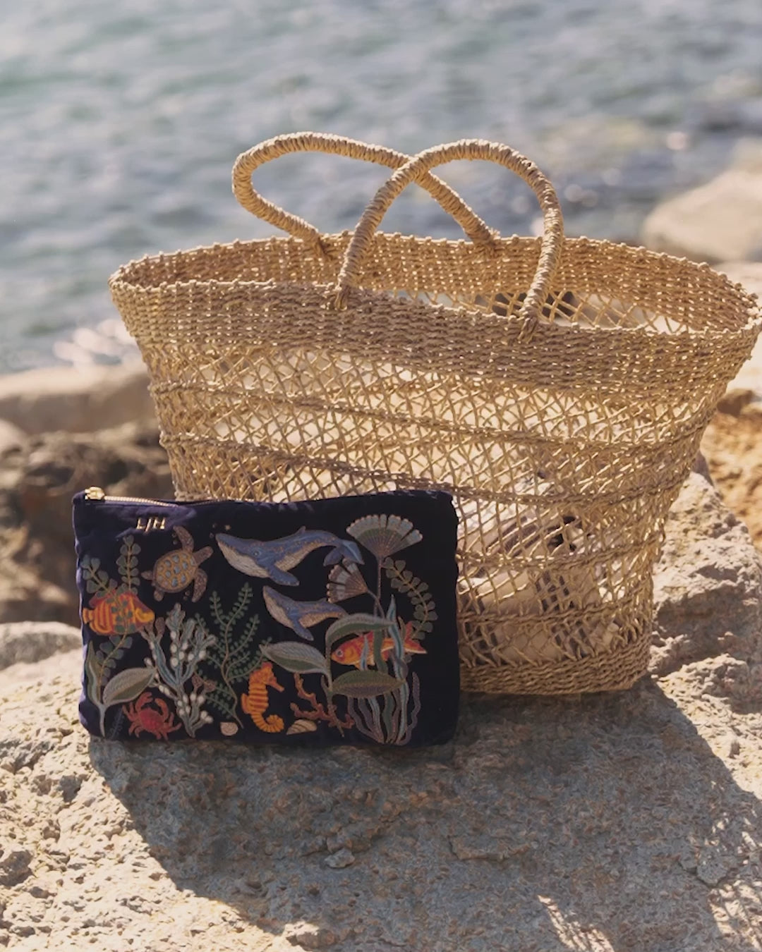 World Ocean Everyday Pouch – Elizabeth Scarlett