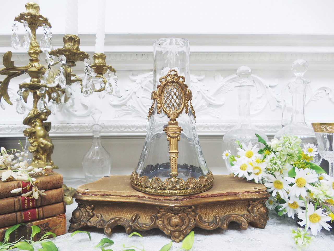 逸品 オルモル装飾 クリスタルフラワーベース - 薔薇と天使のアンティーク