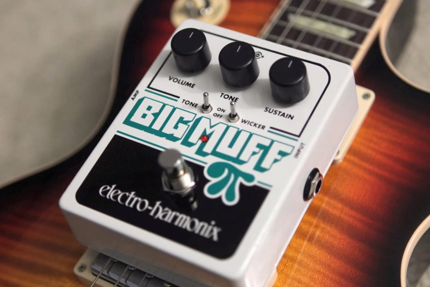 Big Muff Pi with Tone Wicker | Fuzz / Distortion / Sustainer