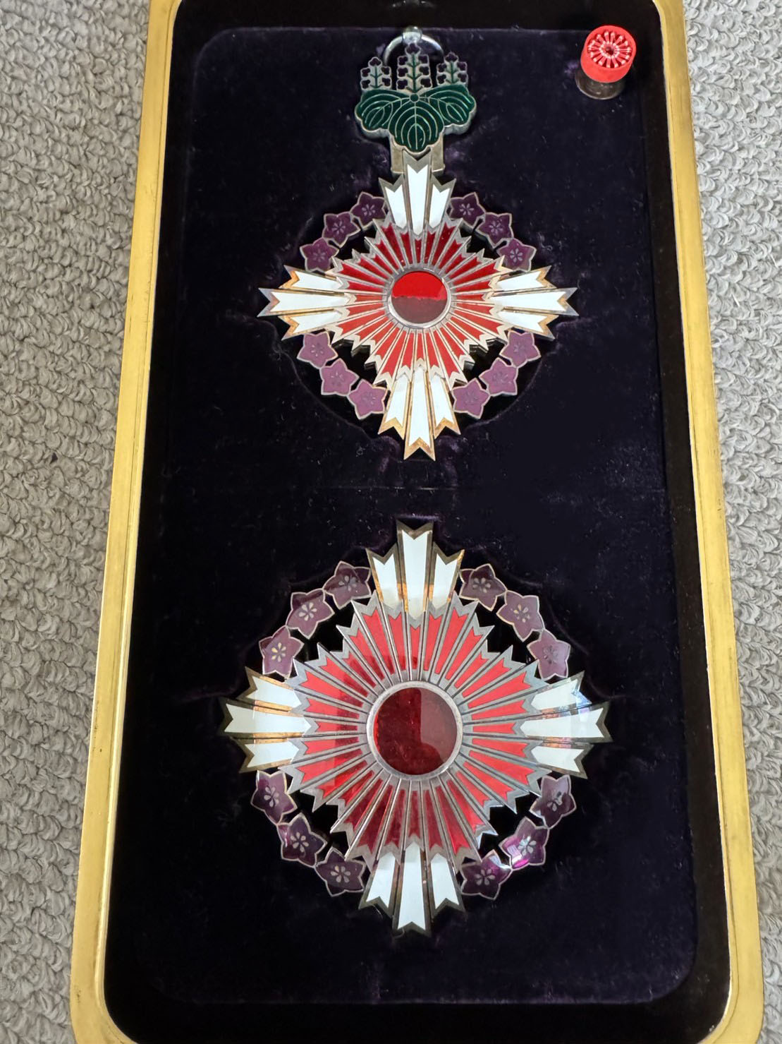 勲一等旭日桐花大綬章 | 買取実績 | 骨董品買取専門の古美術永澤