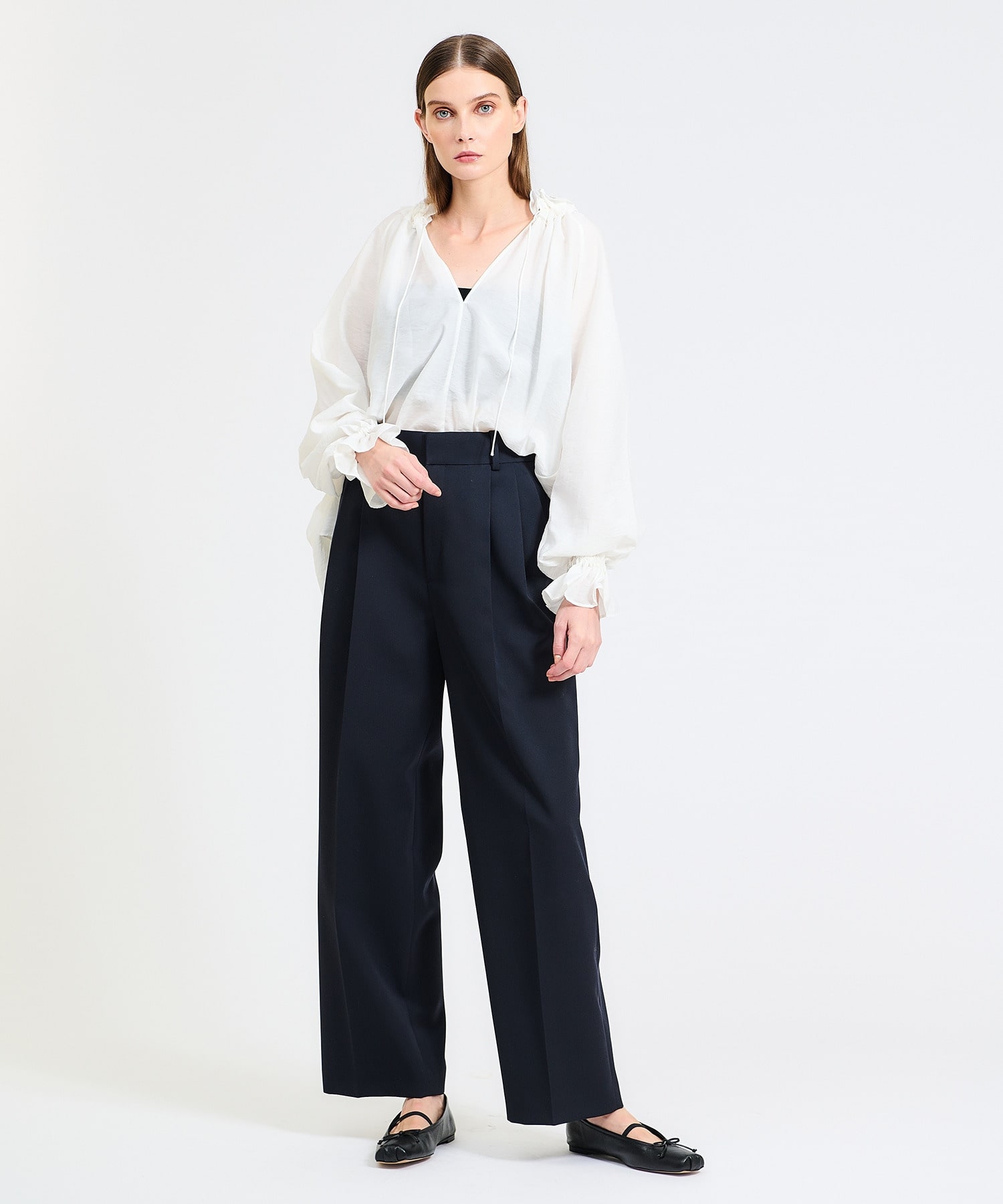 ESTNATION / フリルスキッパーブラウス｜ESTNATION ONLINE STORE