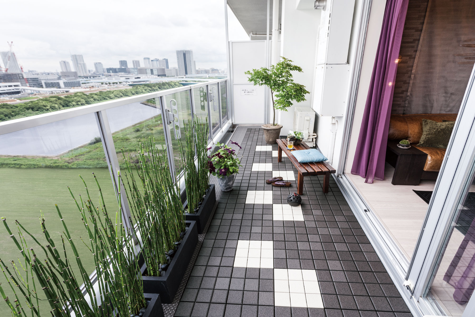 モノタイル | 商品紹介 | 【クレガーレ】積水化学のバルコニータイルで