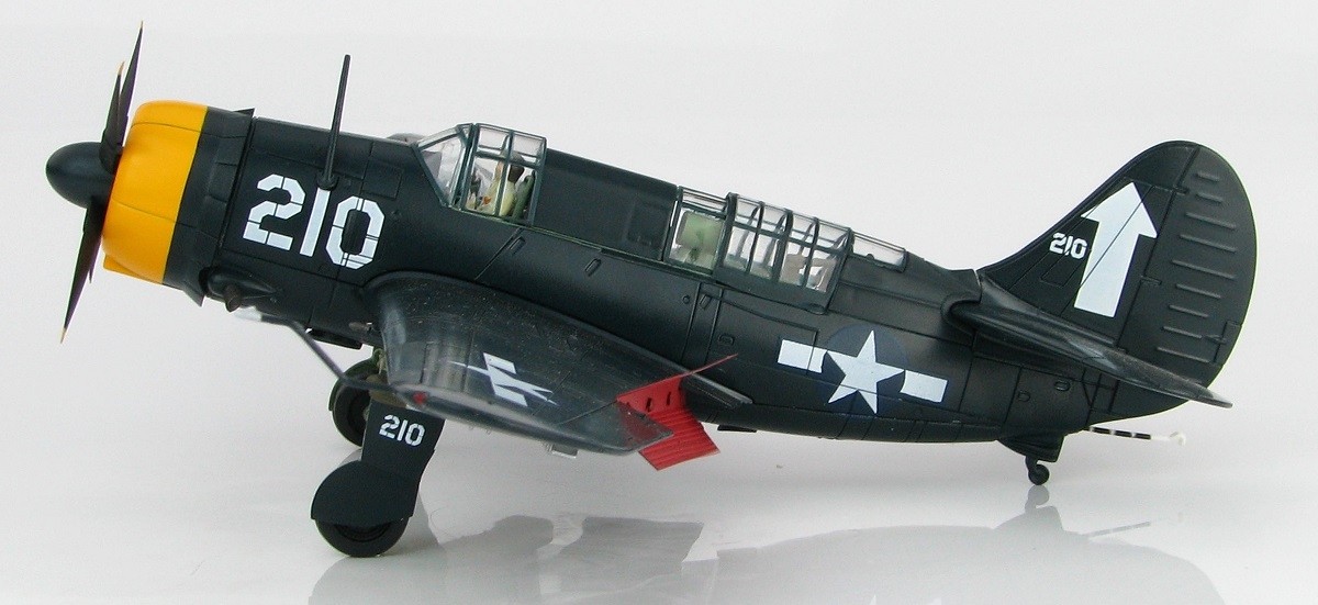 Helldiver Curtiss SB2C-4E Tokyo Raids 1945 VB-84 USS Bunker Hill