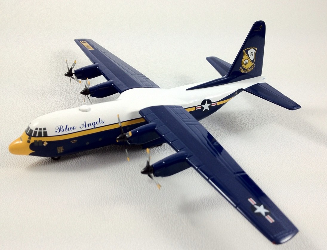hogan 1/200 航空自衛隊 C-130H C-130H Hercules 1:200 Diecast Model