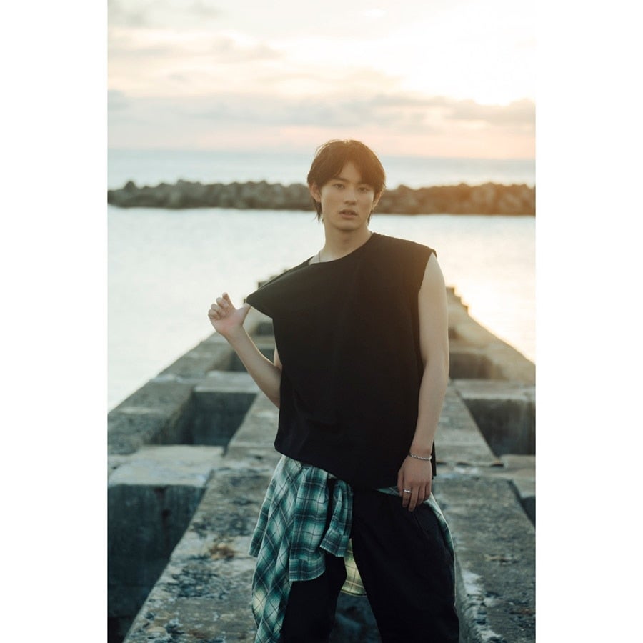 EXILE TRIBE STATION ONLINE STORE｜前田拳太郎 Personal Photobook ｢藍色｣