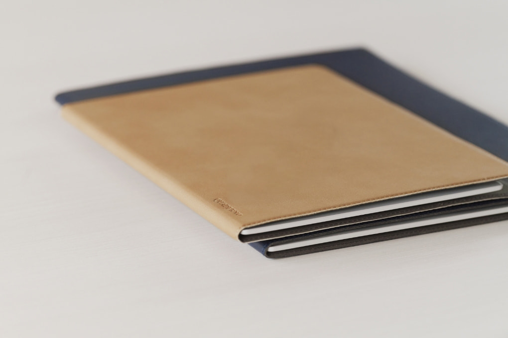 新「クアデルノ」アクセサリー