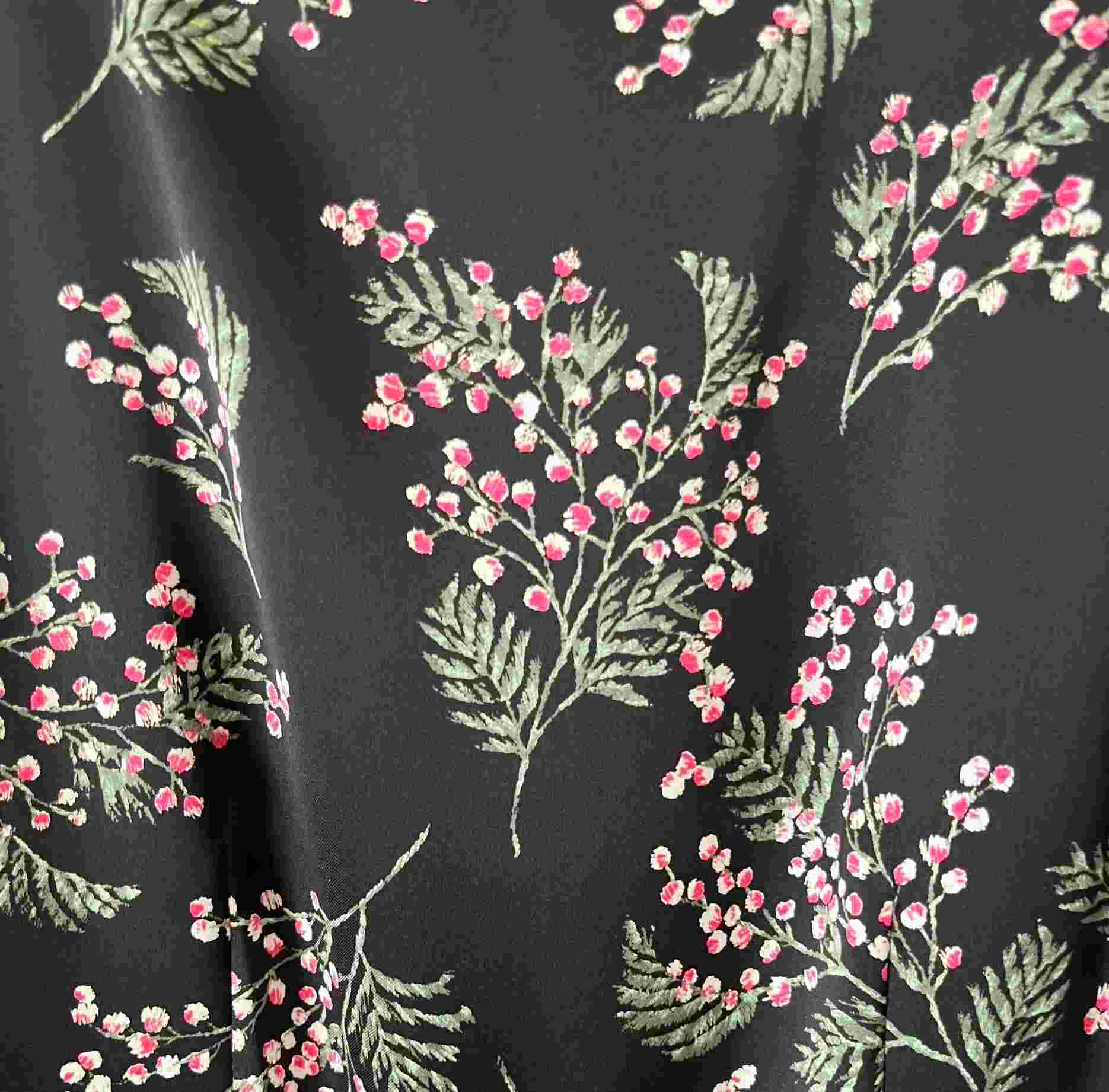 聖子さんもお気に入りの小花柄ワンピース｜松田聖子｜felicia club by