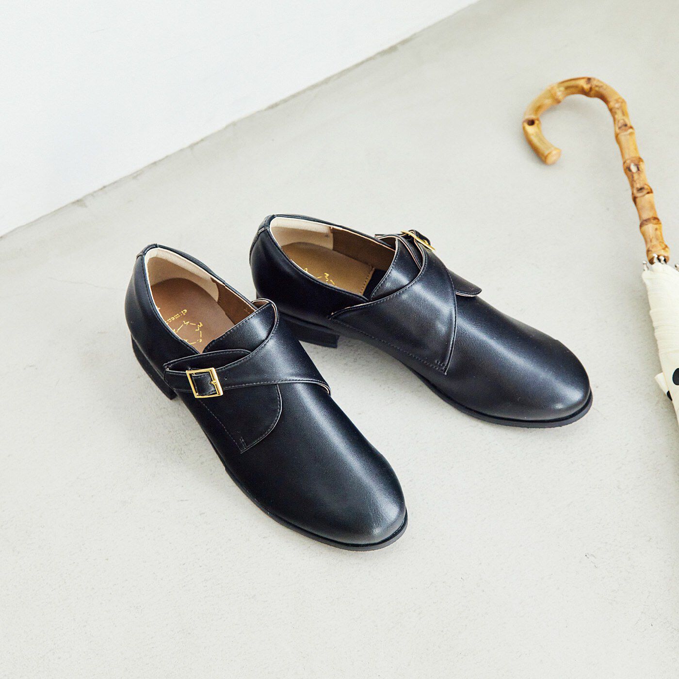 el:ment 雨の日も心躍る むれにくいモンクストラップシューズ