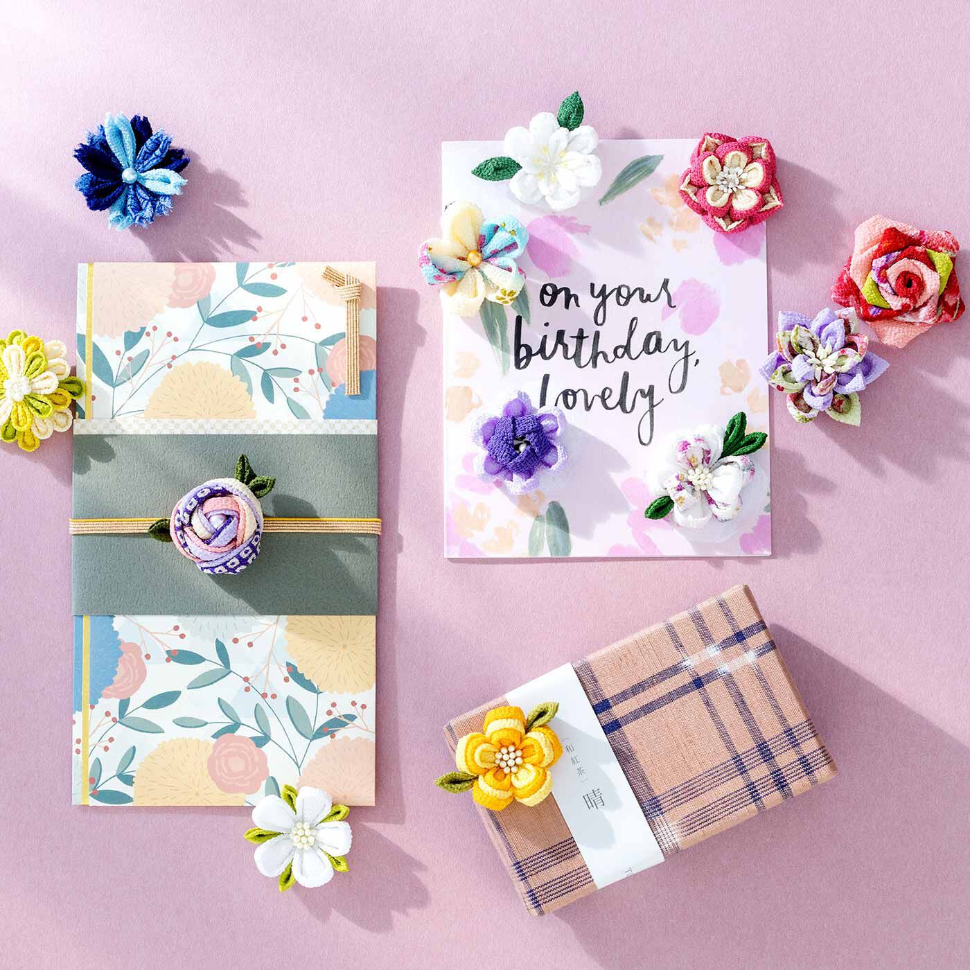 小さな一輪に個性がキラリ つまみ細工の花図鑑の会｜Couturier