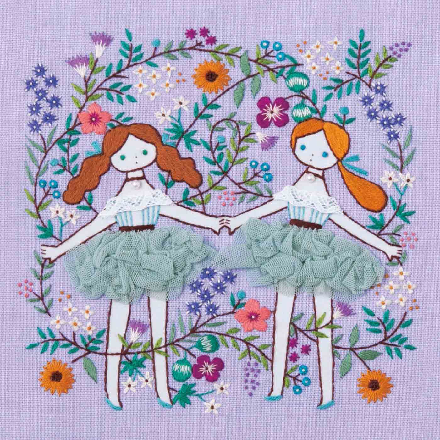 花束を贈るように気持ちを伝える 刺しゅうクロス｜Real Stock[リアル