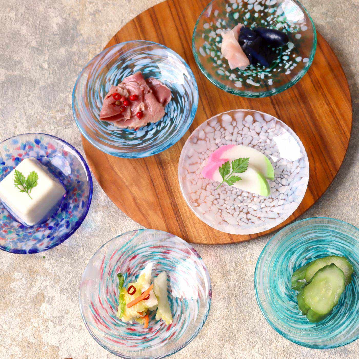 津軽びいどろ 集まるほどにテーブルが華やぐ色色豆皿〈2枚セット