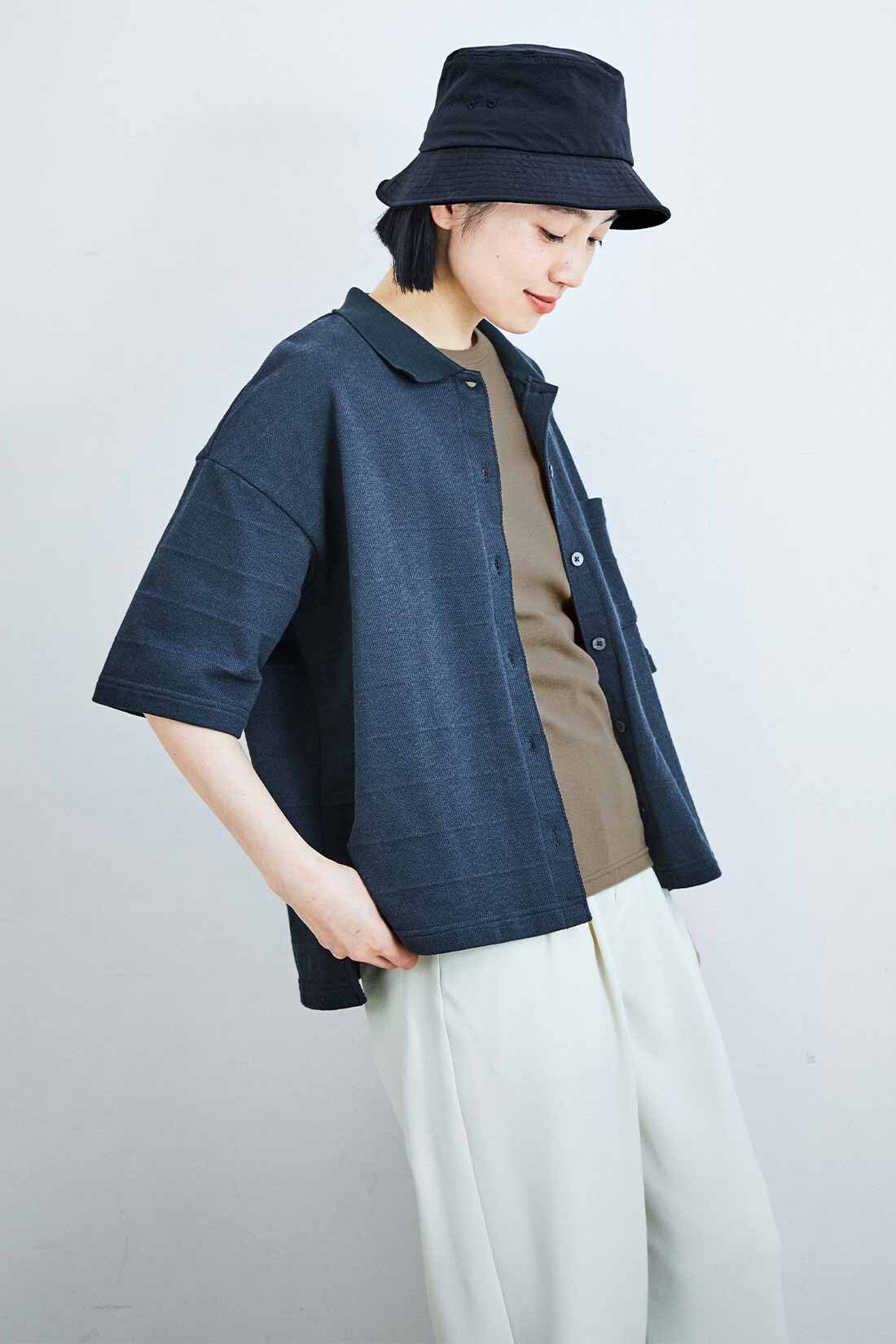 THREE FIFTY STANDARD 内側メッシュのバケットハット〈ネイビー