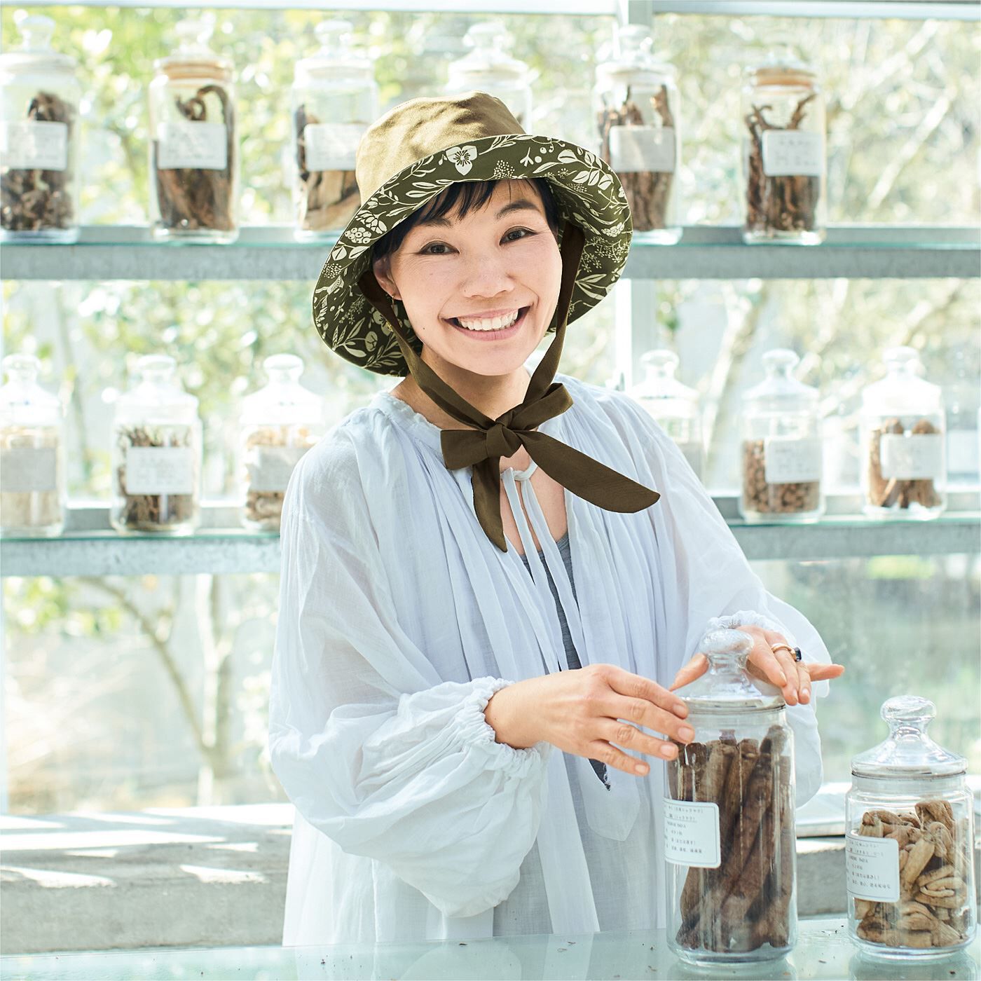 el:ment×山本祐布子 お花のブーケが舞い落ちる リバーシブルで使えるUV