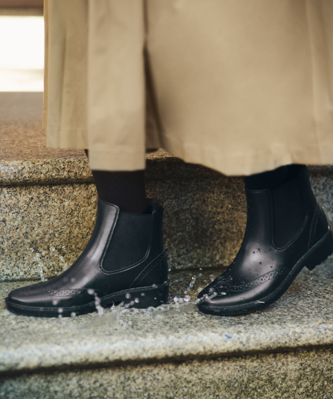 el:ment 雨の日も端正なウィングチップ模様 サイドゴアレインブーツ