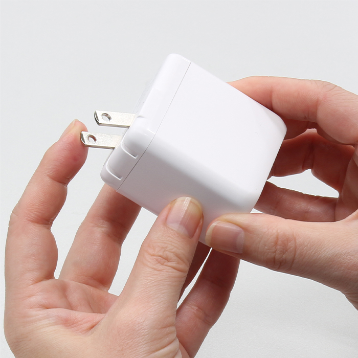 65W USB急速充電器 FFF-ACC65CCA | FFF SMART LIFE CONNECTED株式会社