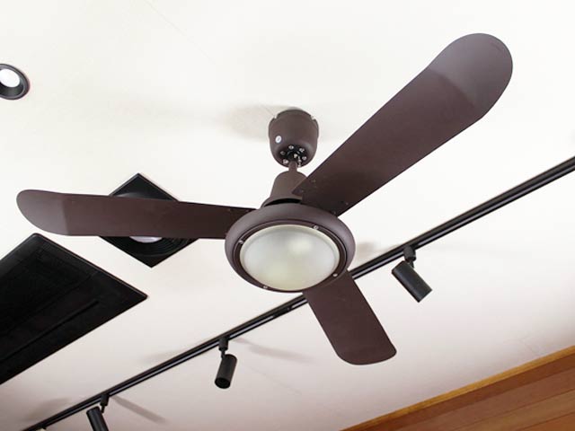 TRISLANDER(トライスランダー)L-0030-BZ ハモサ製シーリングファン