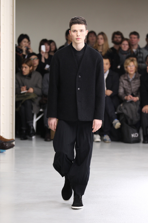イッセイ ミヤケ メン 2012-13年秋冬コレクション - 日本の重ねの手法