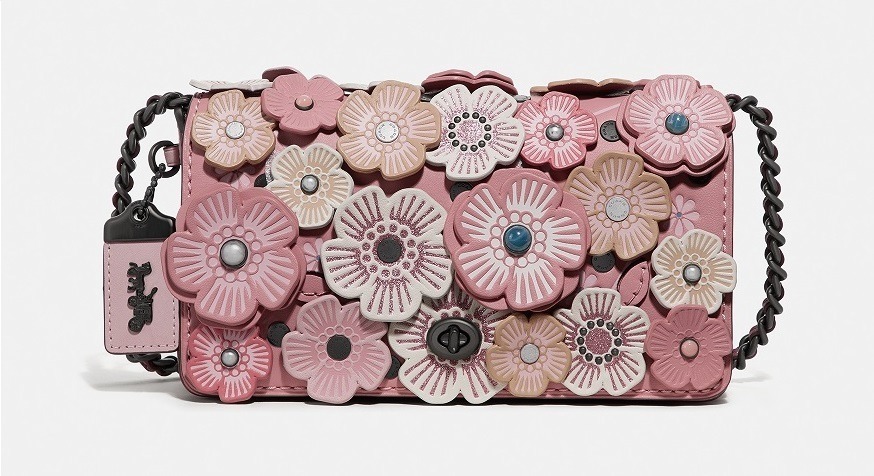 コーチ“桜”を表現した日本限定バッグ「チェリーブロッサム」100個以上
