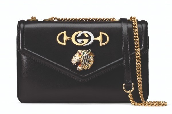 グッチ18年秋冬の新作、メタリックバッグ＆タイガーヘッド付き