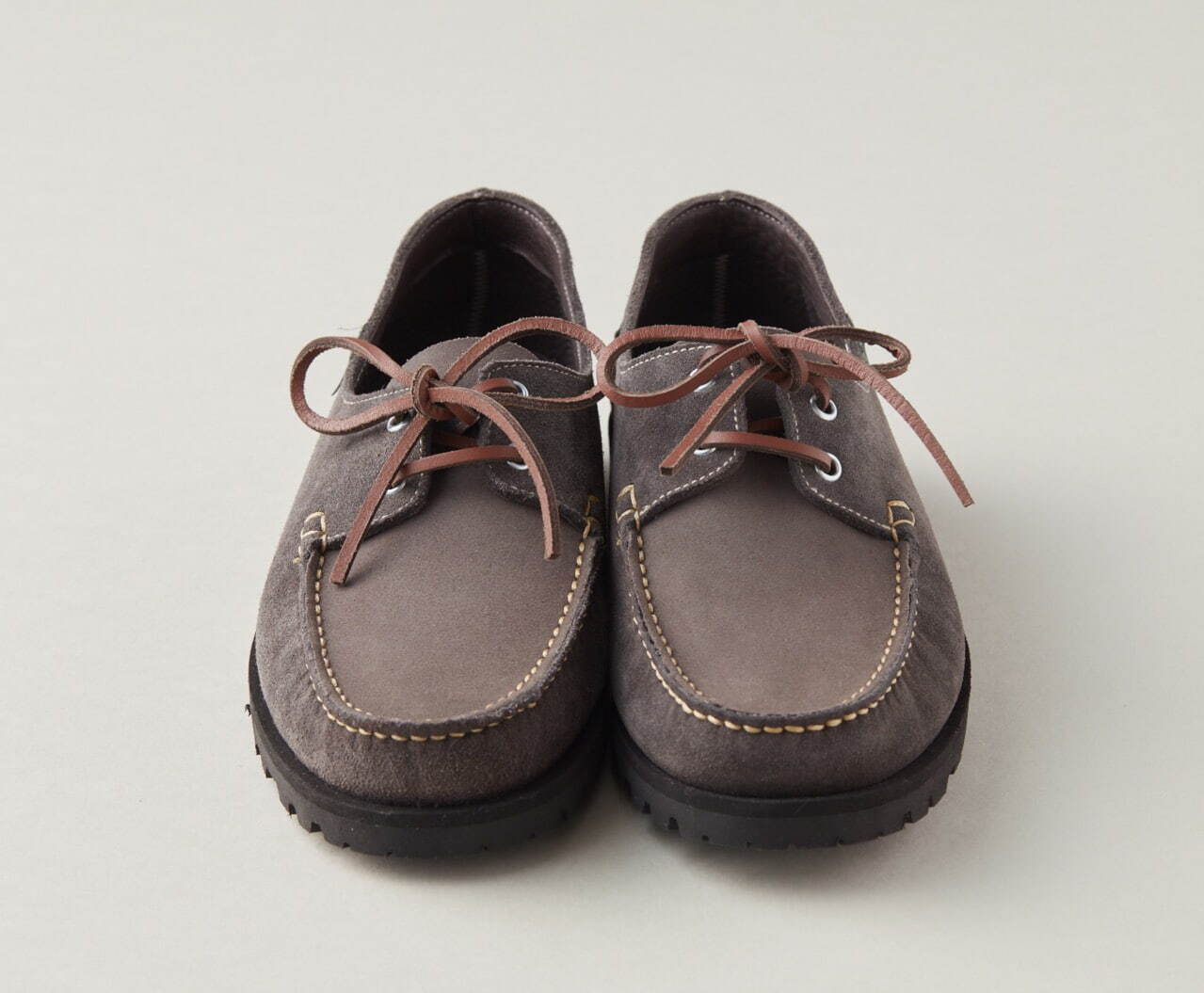 パラブーツのフィルメランジェ別注デッキシューズ「ドマング」グレーの