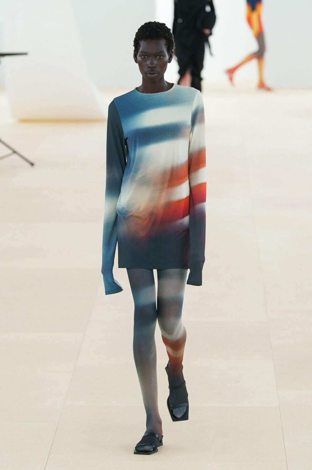 イッセイ ミヤケ 2024年春夏コレクション - 曖昧なものをカタチに