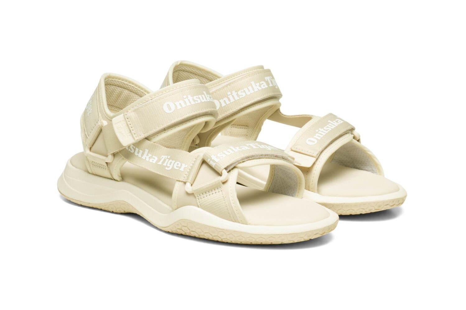 オニツカタイガー23年春夏サンダル「メキシコ 66」のメッシュ素材サボ