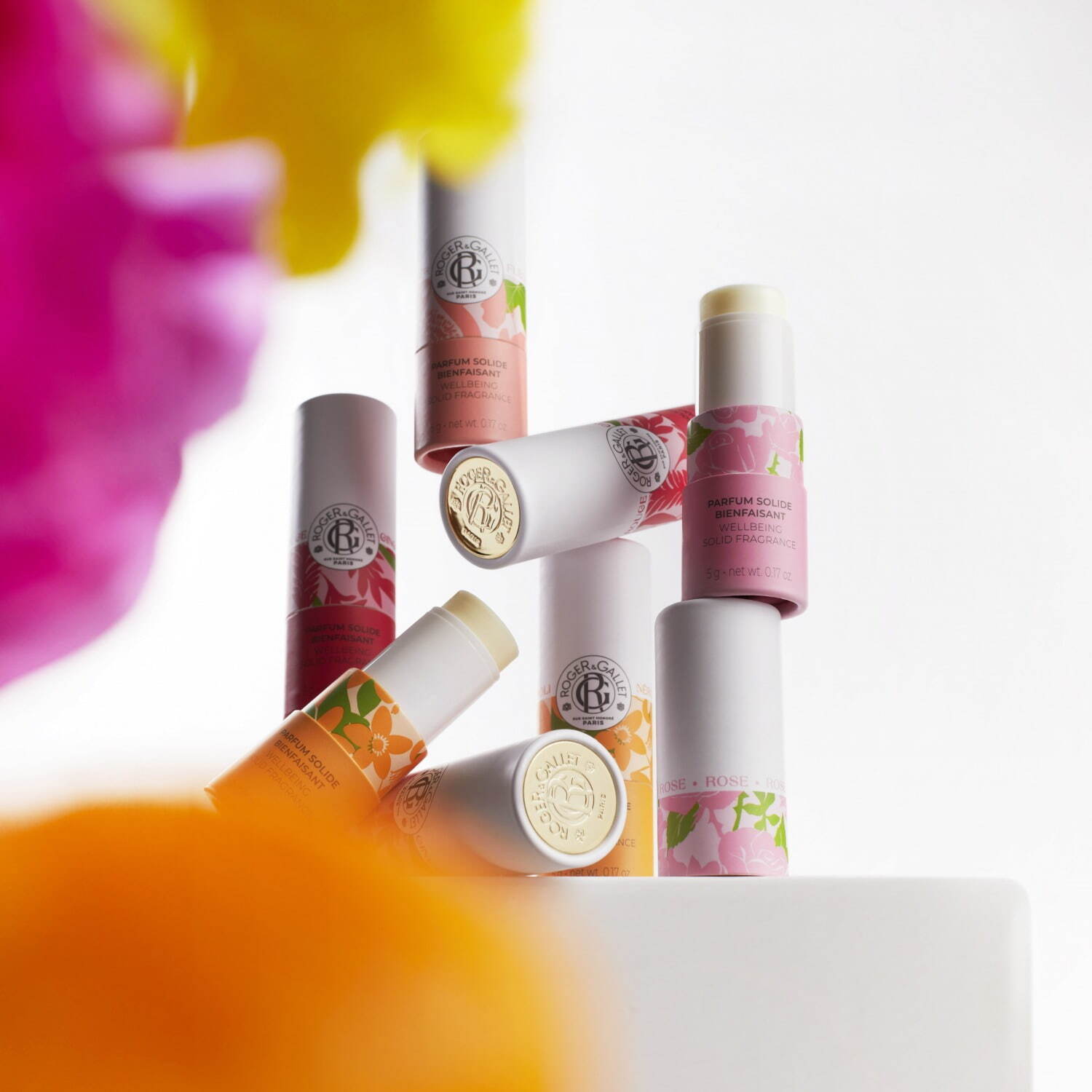 ロジェ・ガレのスティック香水「ソリッド フレグランス」“熟したフィグ