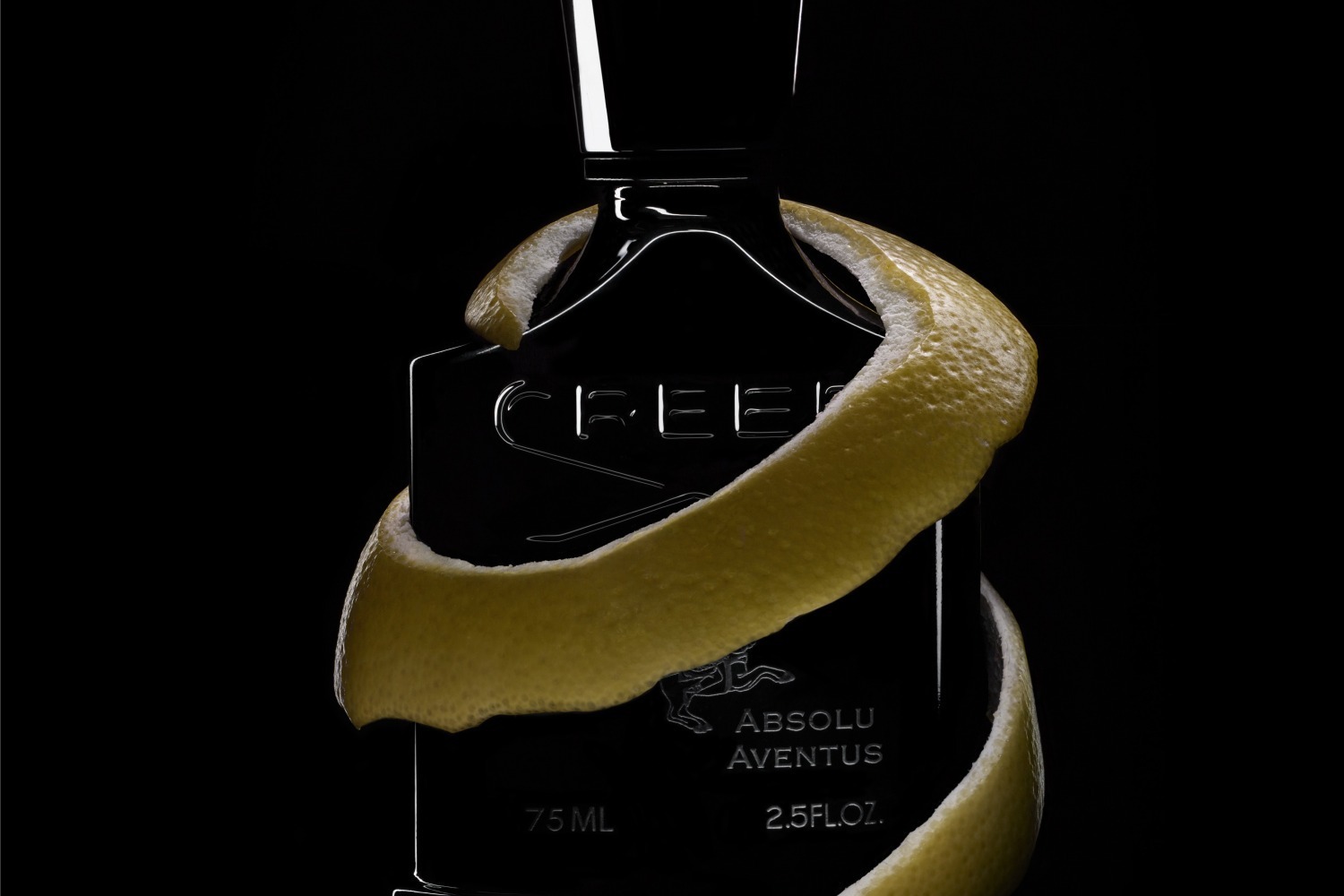 ブルガリの新作香水「ブルガリ モン ジャスミンノワール レリクシール