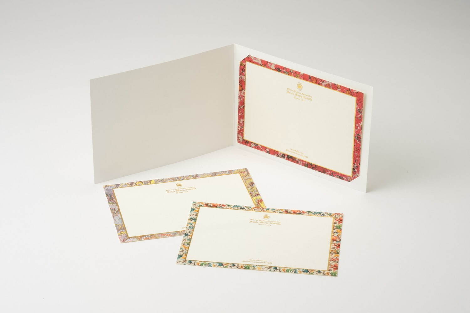 サンタ・マリア・ノヴェッラ24年クリスマス、“金装飾”を施した