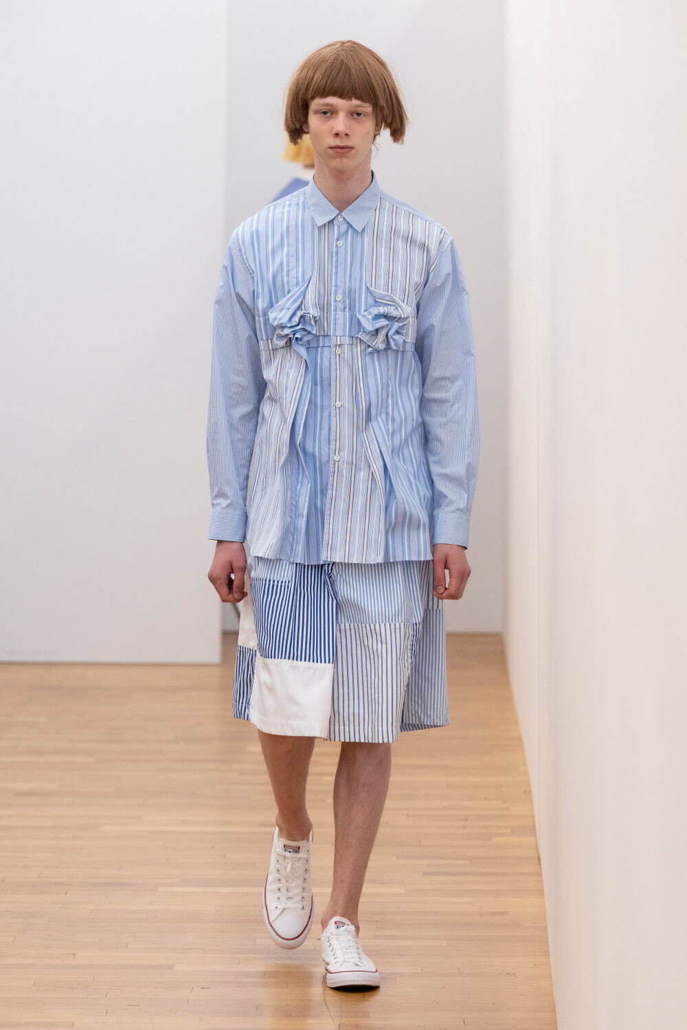 コム デ ギャルソン・シャツ 2025年春夏コレクション - 軽快なディス